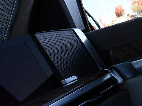 Used 2025 Cadillac Escalade Sport Platinum w/ LPO, Floor Liner Package image 45