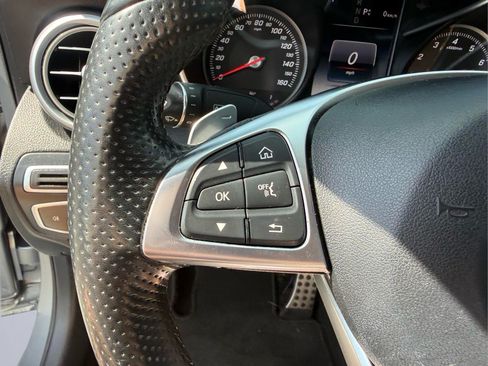 Used 2016 Mercedes-Benz C 300 4MATIC Sedan image 25