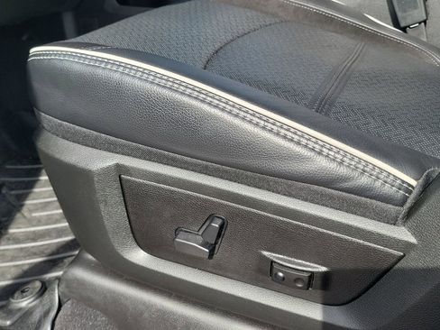 Used 2025 RAM 2500 Laramie image 18