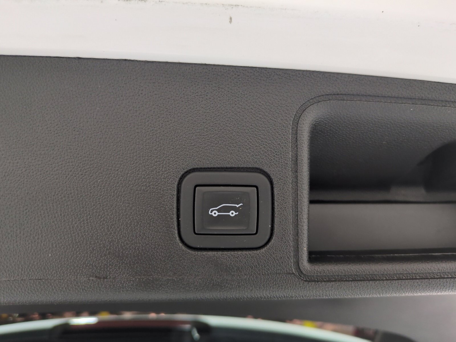 Used 2020 GMC Terrain Denali w/ Denali Premium Package AWD/4WD image 13
