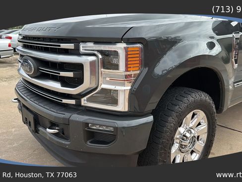 Used 2021 Ford F250 Platinum w/ FX4 Off-Road Package AWD/4WD image 13