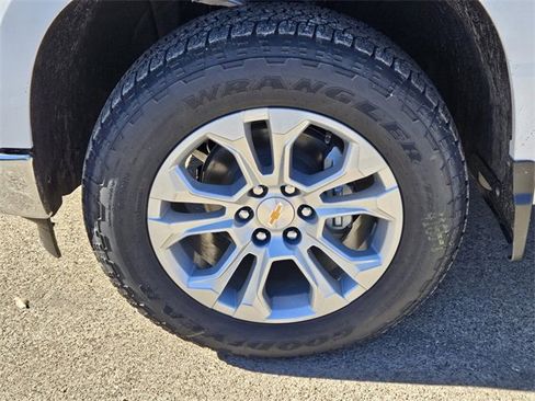 New 2026 Chevrolet Silverado 1500 LTZ w/ LTZ Premium Texas Edition image 5