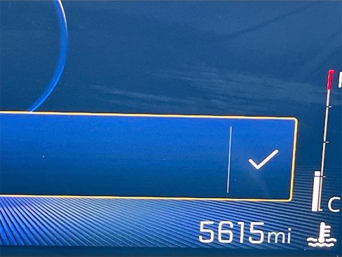 Used 2025 Chevrolet TrailBlazer RS image 12