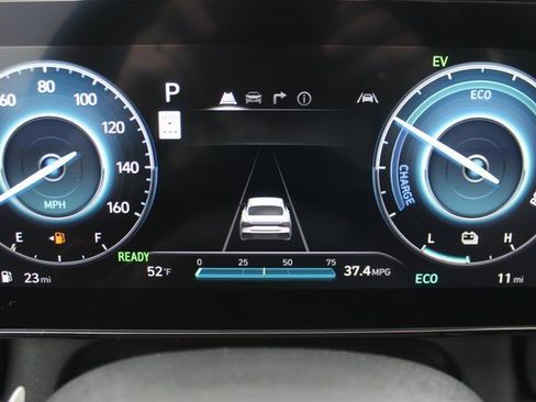 New 2026 Hyundai Elantra Sport w/ Cargo Package image 15