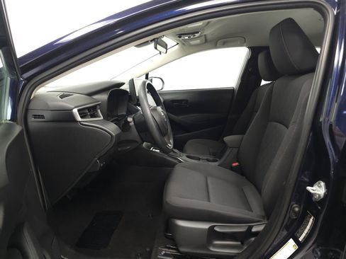 Certified 2023 Toyota Corolla LE FWD image 4