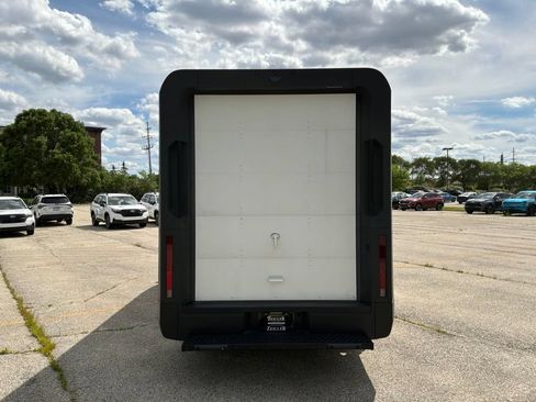 Used 2024 Chevrolet Brightdrop 600 w/ Commercial Equipment Package AWD/4WD image 5