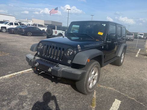 Used 2016 Jeep Wrangler Unlimited Sport AWD/4WD image 3