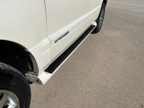 Used 2009 Mercury Mountaineer Premier image 3