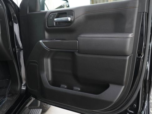 Used 2021 GMC Sierra 1500 AT4 AWD/4WD image 9