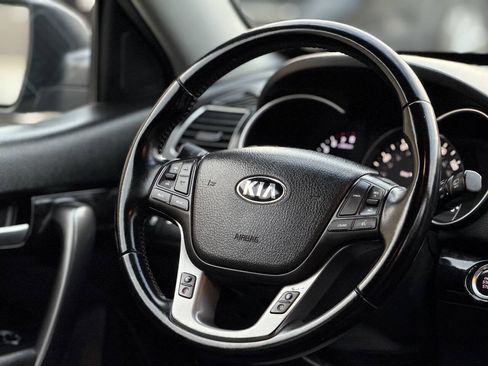 Used 2014 Kia Sorento LX w/ Premium Package AWD/4WD image 16