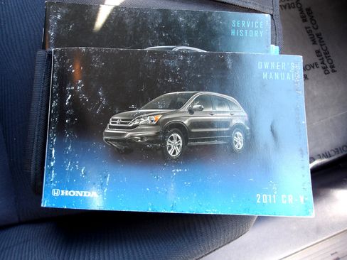 Used 2011 Honda CR-V LX image 22
