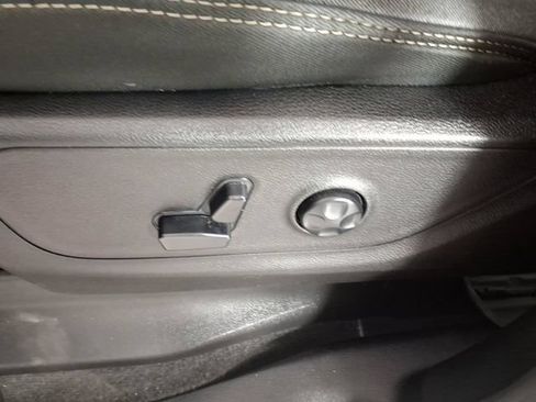 Used 2021 RAM 1500 Big Horn AWD/4WD image 16