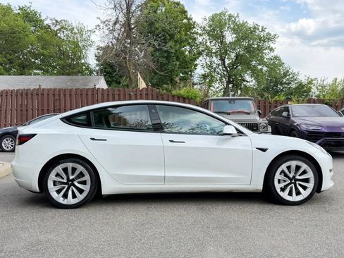 Used 2021 Tesla Model 3 Standard Range Plus RWD image 5