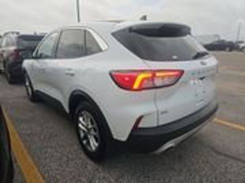 Used 2020 Ford Escape SE FWD image 5