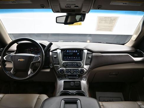 Used 2020 Chevrolet Tahoe LT AWD/4WD image 14