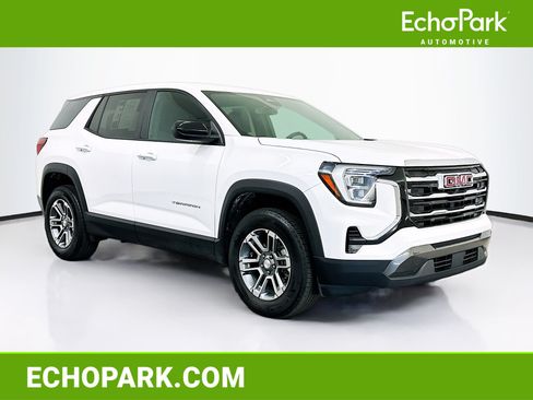 Used 2025 GMC Terrain Elevation AWD/4WD image 1