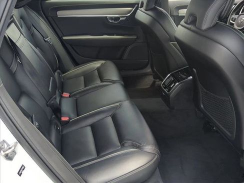 Used 2020 Volvo S90 T6 R-Design AWD/4WD image 28