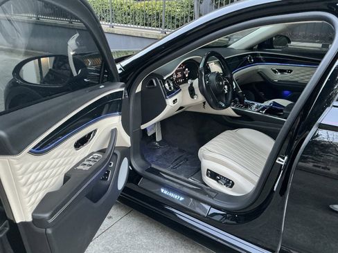 Used 2020 Bentley Flying Spur W12 image 70