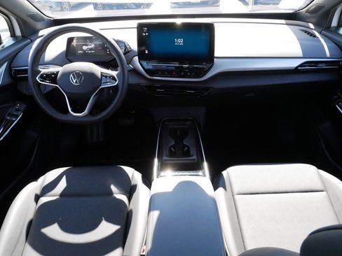 Used 2023 Volkswagen ID.4 Pro S image 10