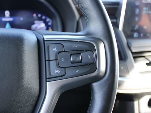 Used 2023 Chevrolet Suburban Premier image 42