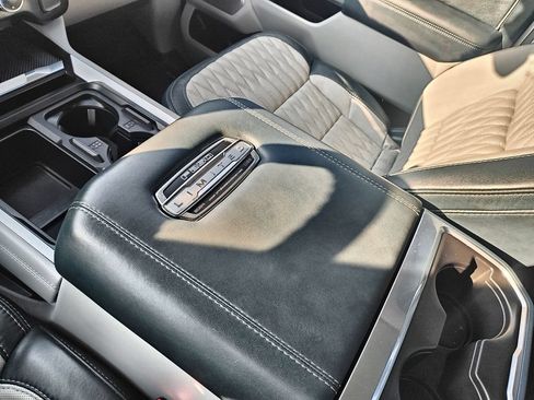 Used 2024 Ford F250 Limited AWD/4WD image 21