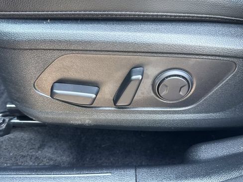 Used 2025 Kia Sportage X-Line AWD/4WD image 19