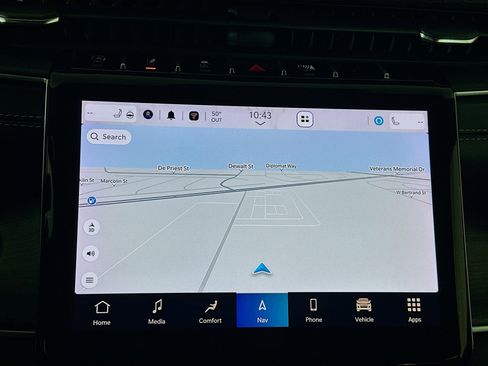 Used 2023 Jeep Grand Cherokee L Limited w/ Luxury Tech Group II image 22