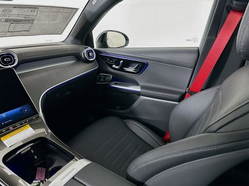 New 2026 Mercedes-Benz GLC 43 AMG 4MATIC Coupe image 26