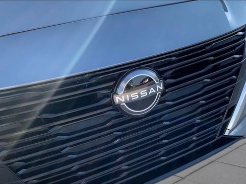 Used 2025 Nissan Altima 2.5 SV FWD image 30