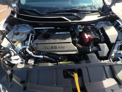 Used 2023 Nissan Rogue SV w/ SV Premium B Package FWD image 33