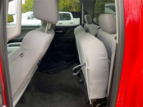 Used 2018 Chevrolet Silverado 1500 Custom w/ Custom Convenience Package image 9