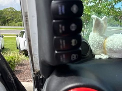 Used 2011 Jeep Wrangler Sport AWD/4WD image 12