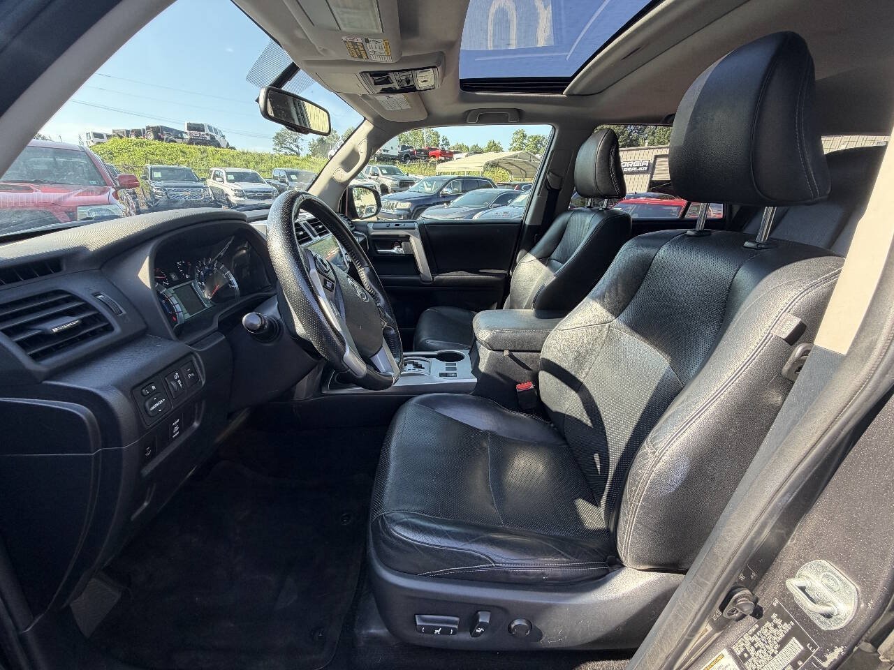 Used 2014 Toyota 4Runner Limited AWD/4WD image 17