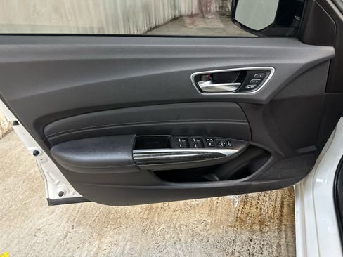 Used 2019 Acura TLX image 27
