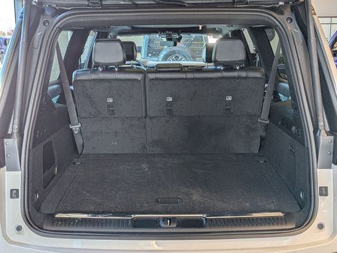 New 2026 Jeep Grand Wagoneer L Summit AWD/4WD image 32