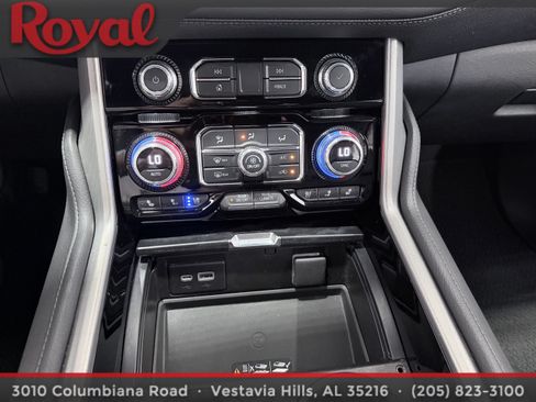Used 2022 GMC Yukon Denali AWD/4WD image 27