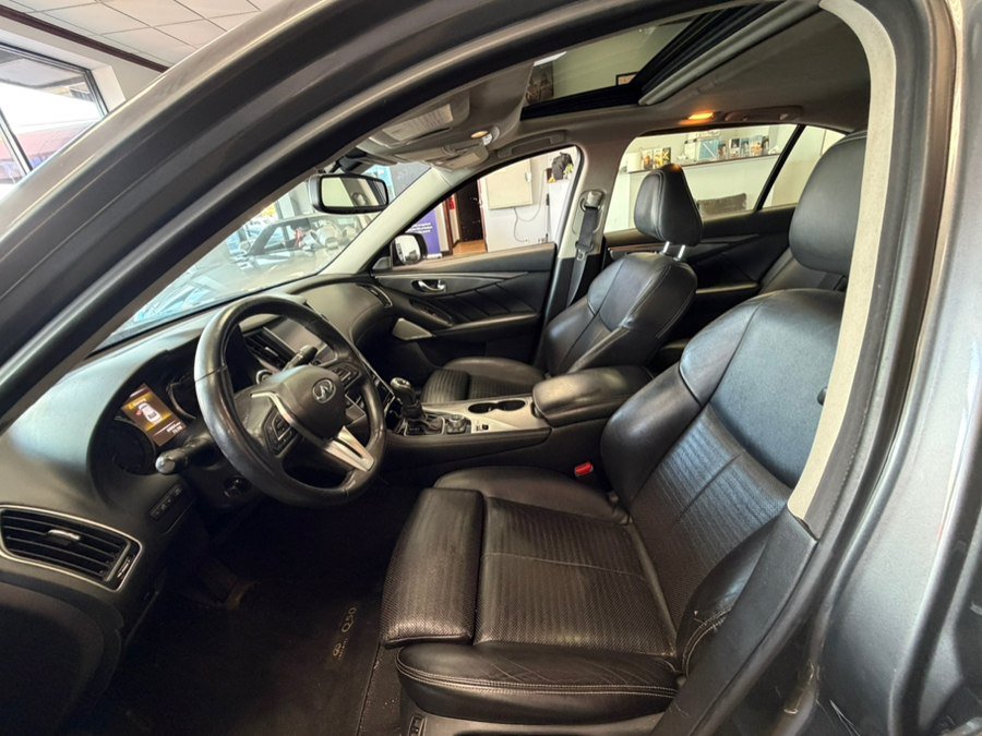 Used 2019 INFINITI Q50 Sport w/ Cargo Package (L96) AWD/4WD image 25