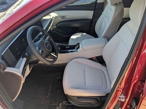 New 2026 Hyundai Tucson SE FWD image 9