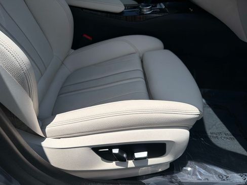 Used 2023 BMW 540i xDrive w/ Convenience Package AWD/4WD image 23