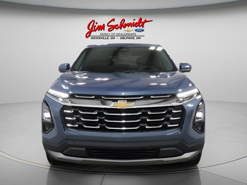 New 2026 Chevrolet Equinox LT w/ Safety and Technology Package image 3