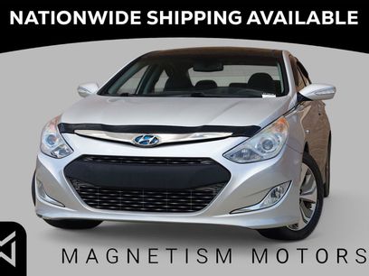 Used 2014 Hyundai Sonata Limited w/ Panoramic Sunroof Package 02