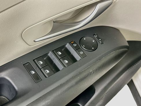 Used 2025 Hyundai Tucson SEL FWD image 15