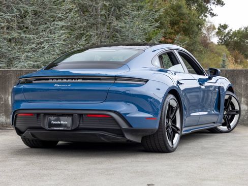 Certified 2025 Porsche Taycan AWD/4WD image 11