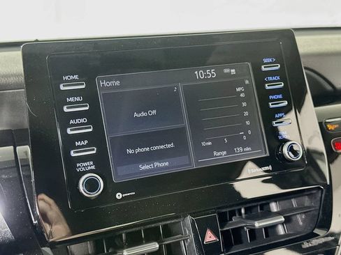 Used 2022 Toyota Camry LE FWD image 26