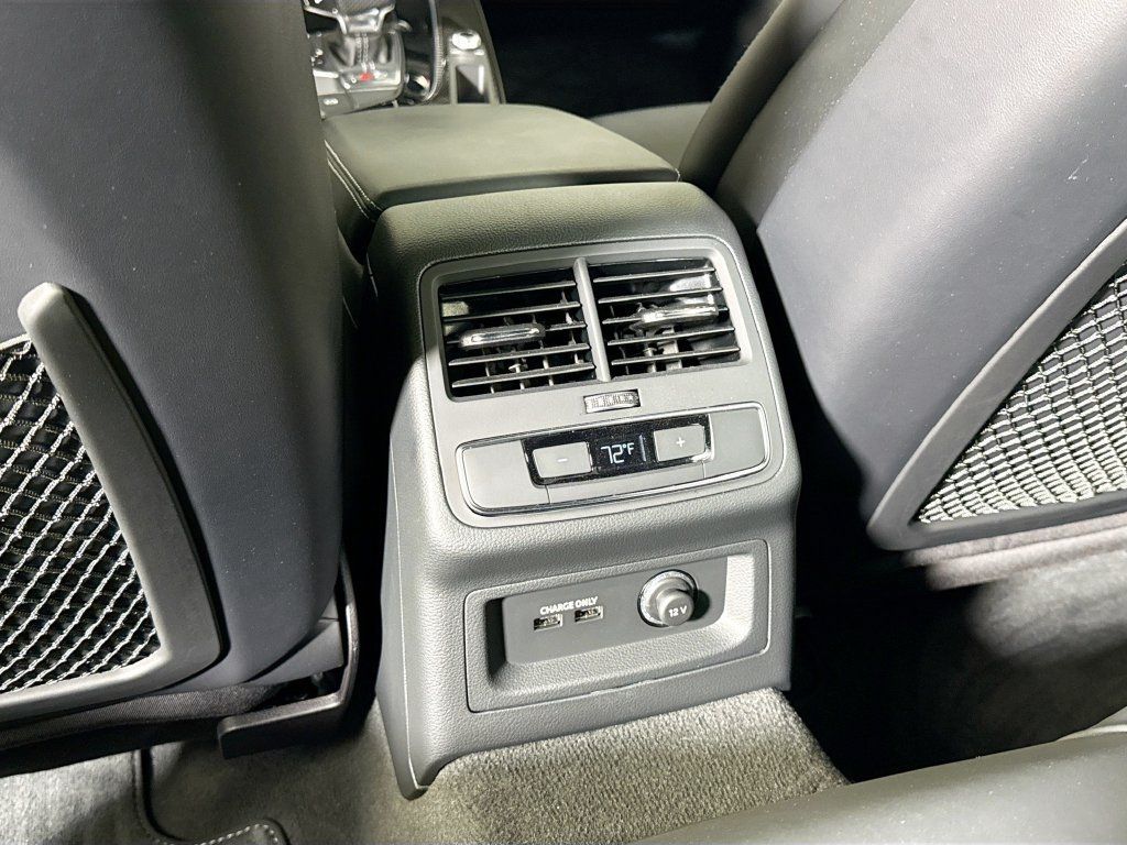 Used 2023 Audi S5 Premium Plus w/ Premium Plus Package AWD/4WD image 18