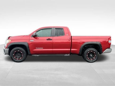 Used 2016 Toyota Tundra SR5 AWD/4WD image 7