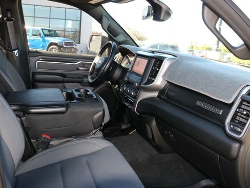 Used 2022 RAM 1500 Big Horn AWD/4WD image 24
