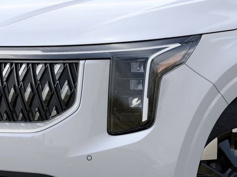 New 2026 Kia Carnival EX FWD image 10