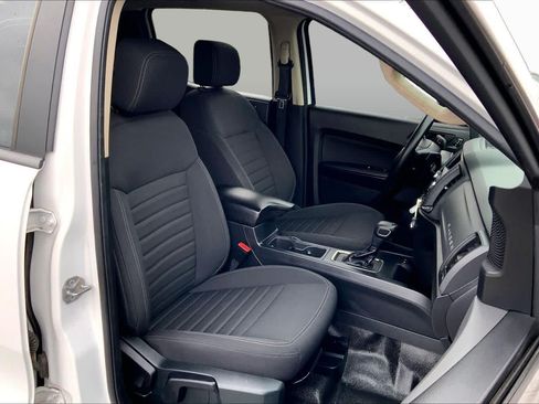 Used 2022 Ford Ranger XL w/ Equipment Group 101A High RWD image 9