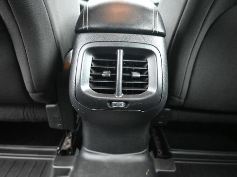 Used 2014 Jeep Cherokee Sport w/ Cold Weather Group AWD/4WD image 33
